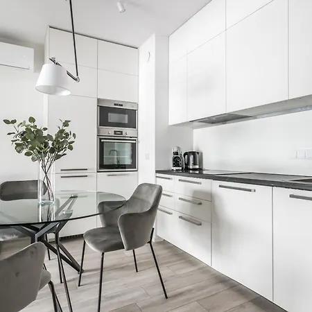 P&o Mennica Ii * Warszawa