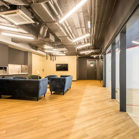 P&o Mennica Ii * Warszawa