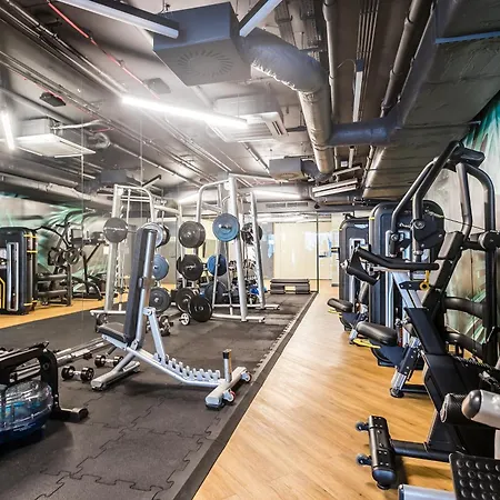 아파트 P&o Mennica Ii *