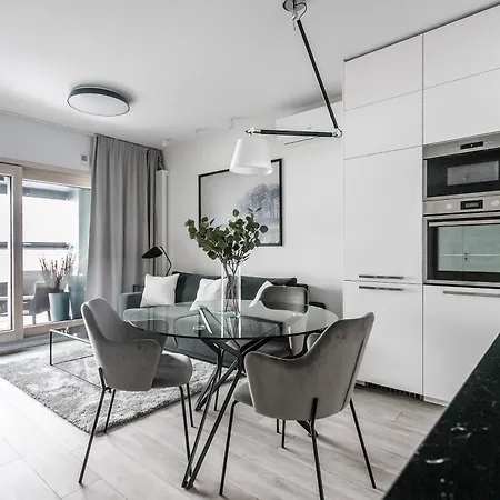 아파트 P&o Mennica Ii 바르샤바